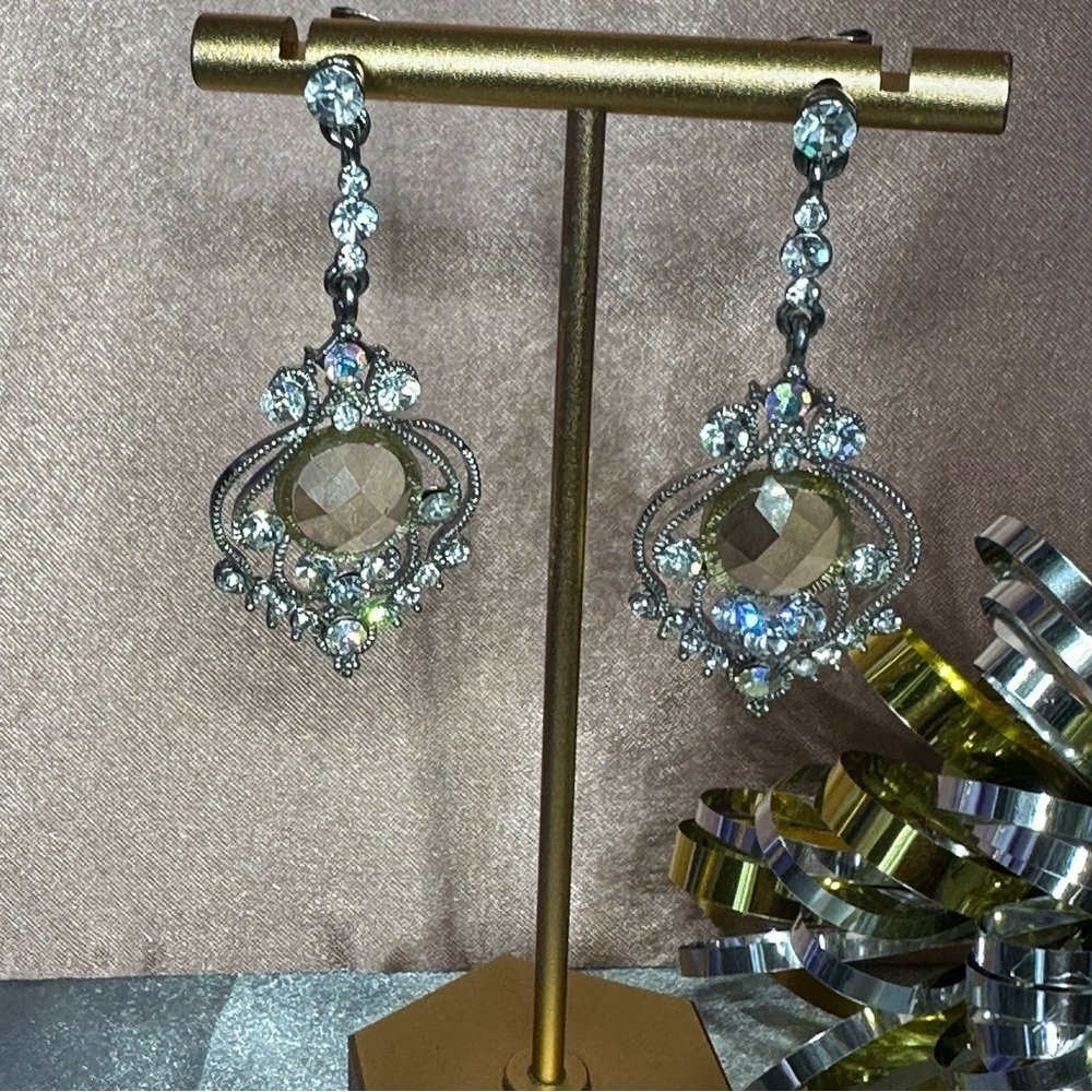 Statement Dangling Rhinestone Earrings - Picture 11 of 15